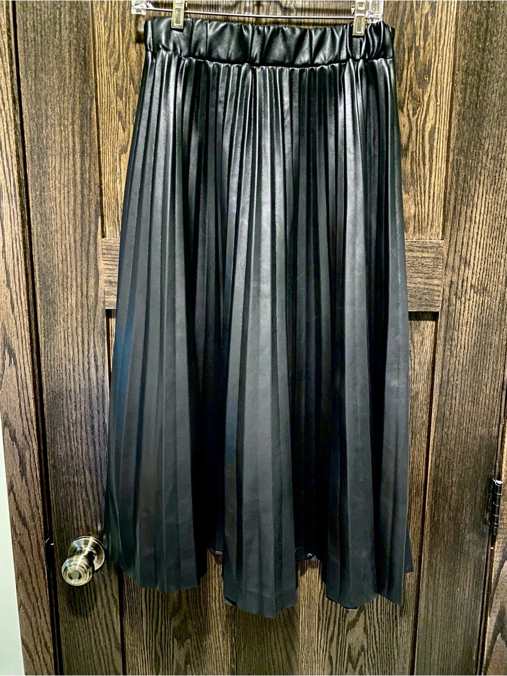 Pinch Black Pleated Faux Leather Skirt - Picture 2 of 3